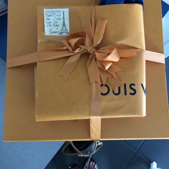 Meet your Posher, Joseph - Picture 5 of 6